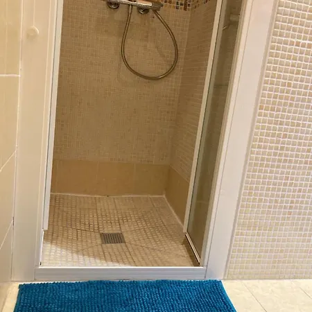 Appartement 2 Chambres A 3Min De Palais Des Festivals Climatisation Wifi *